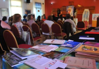 La Biblioteca Popular lanzó el 1° Certamen Nacional de Poesía Joven “Poesía y Mar”