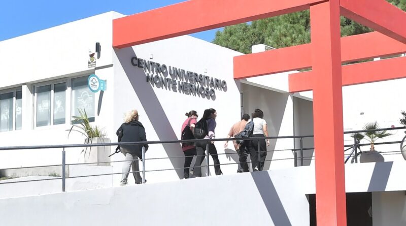 Monte Hermoso impulsa nuevas oportunidades de formación digital con entrega de herramientas