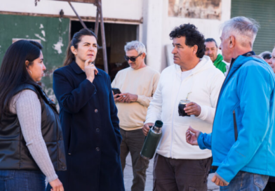 Mariel Fernández recorrió espacios cooperativos e industriales de Cañuelas