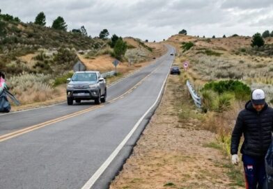 El Municipio continúa con la recolección de residuos en banquinas del Camino de Cintura Monte/Sauce