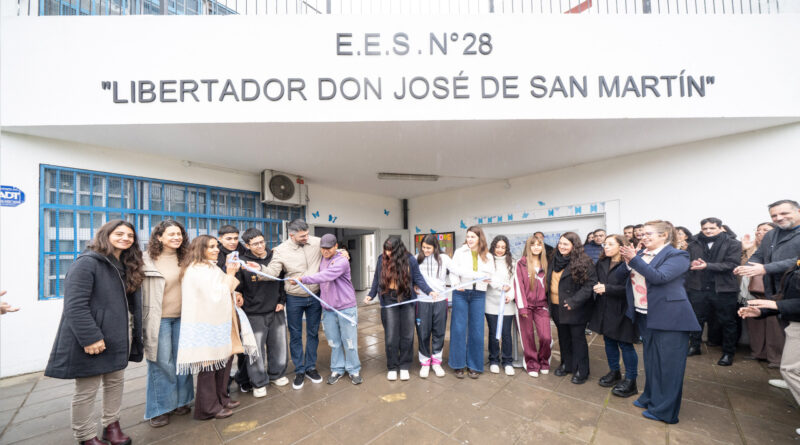 Mariel Fernández inauguró tres nuevas aulas en la Escuela Primaria Nº 28 de Trujui