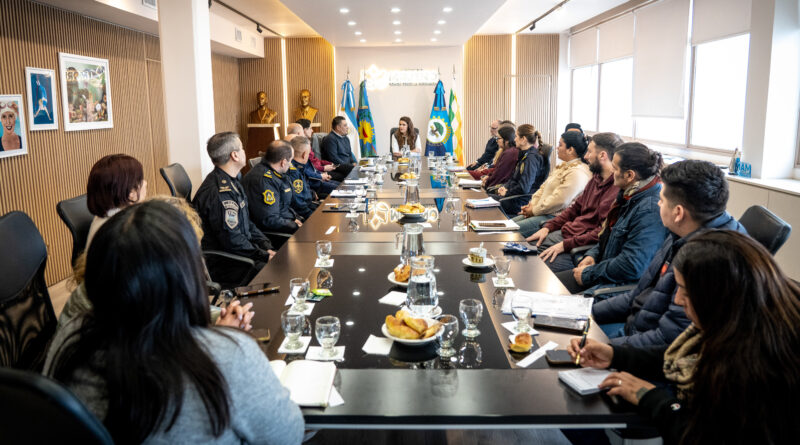 Mariel Fernández encabezó una nueva reunión de trabajo de la Mesa de Política Criminal