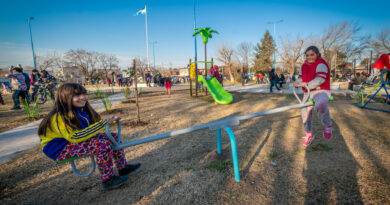 Continúa la renovación de plazas públicas