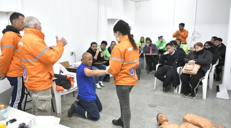 Monte Hermoso sigue capacitando en Primeros Auxilios de cara a una nueva Fiesta de la Primavera
