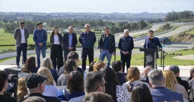 Kicillof reinaguró el mútico Autódromo de Balcarce tras 15 años de inactividad