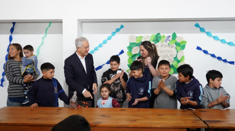 Alak recorrió la puesta en valor de la Casa del Niño de Melchor Romero