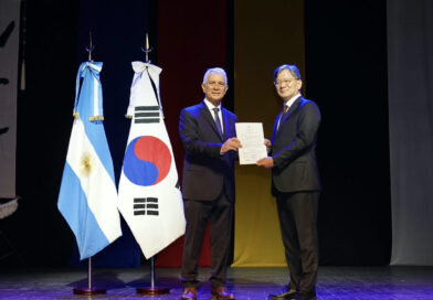 Con la presencia de Alak y el embajador de Corea, comenzó la Semana de la Cultura Coreana en La Plata